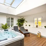 Hotel Residenz 4 Sterne 4*