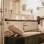 Hotel Residenz 4 Sterne 4*