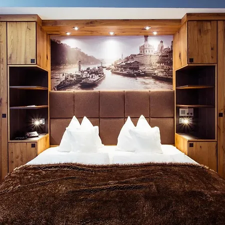 Отель Residenz 4*