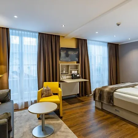 Residenz Hotel 4*
