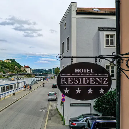 レジデンツ ホテル 4*