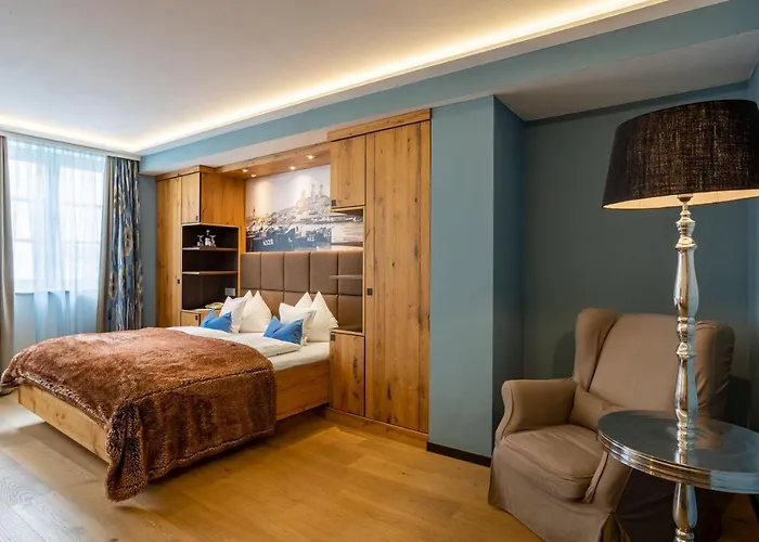 Residenz 4 Sterne Отель Пассау